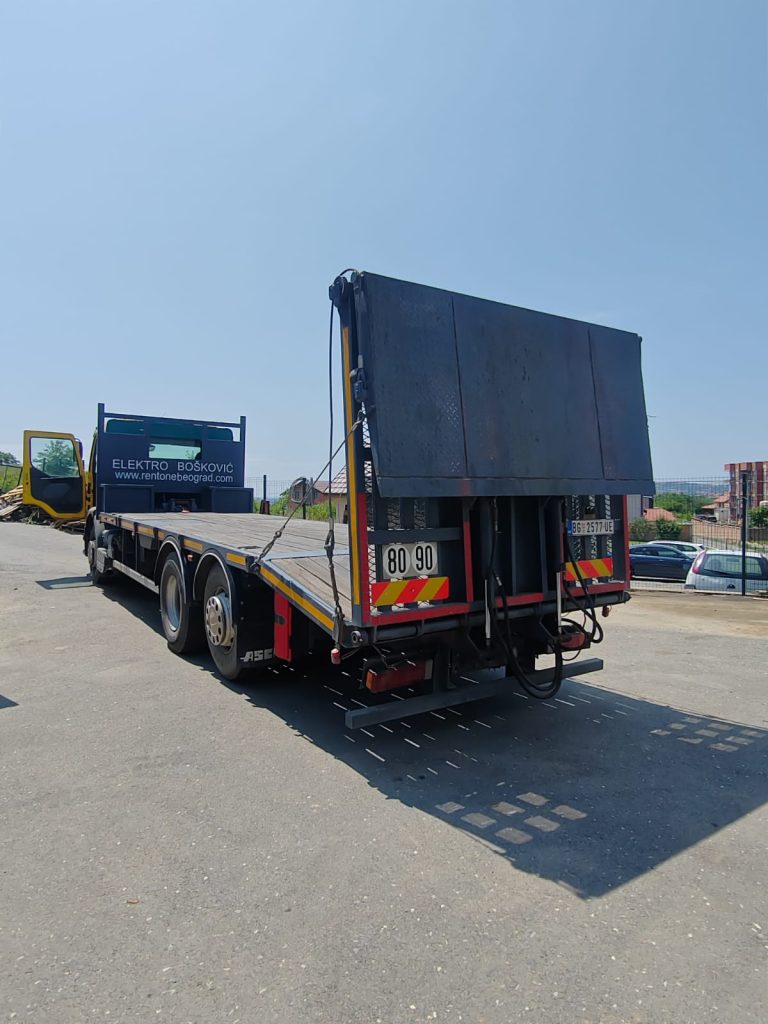 Kamion za transport robe Renault Premium VI