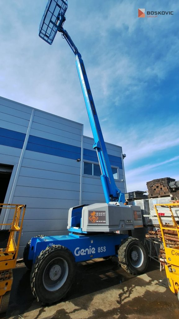 Teleskopska platforma Genie S85 – 28 m