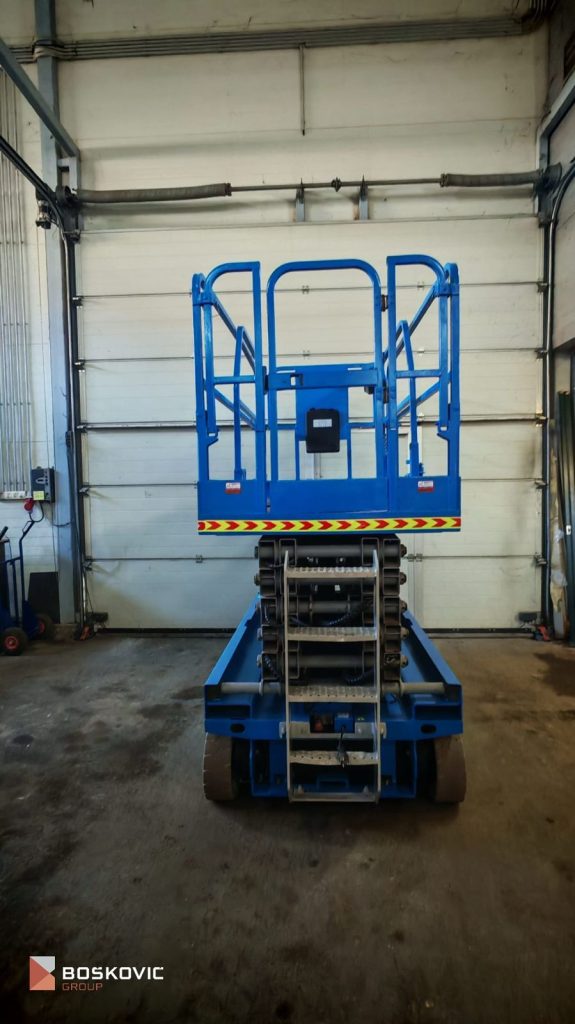 Makazasta platforma 14m