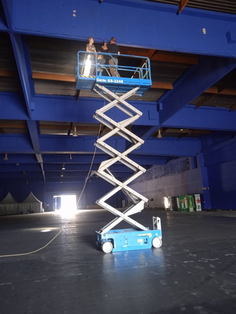 Makazasta platforma 12m