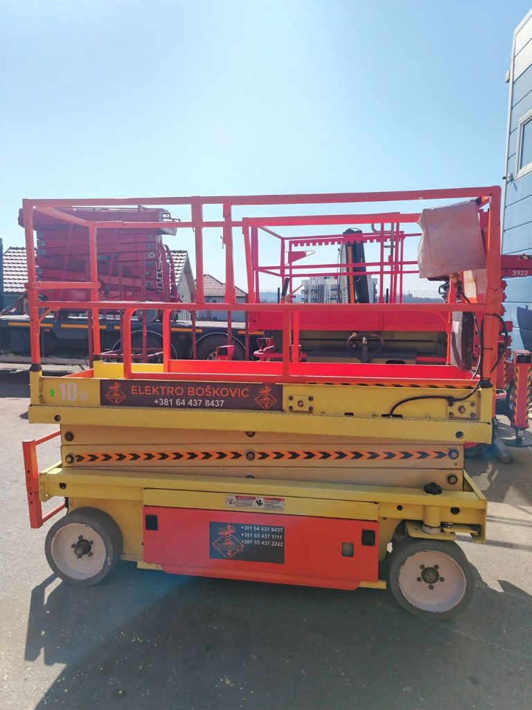 Električna makazasta platforma JLG 2033E3 – 8 m
